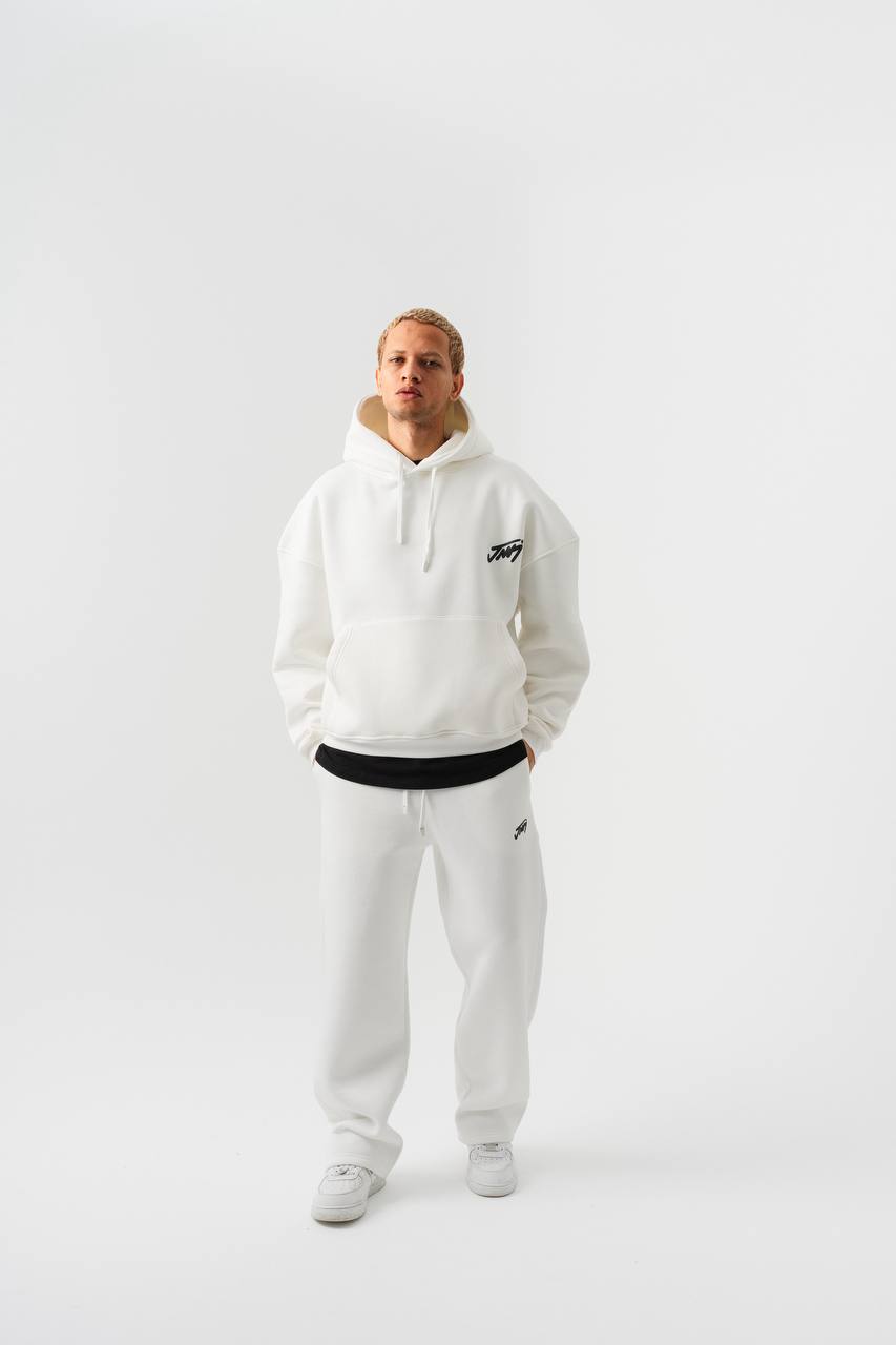 A Beyaz oversize JNNJ